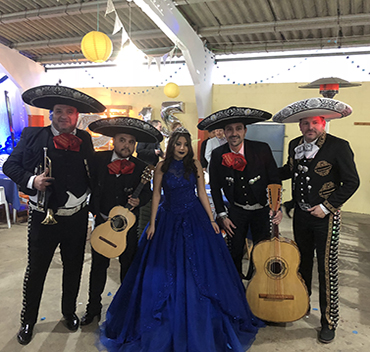 mariachis cumpleaños